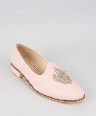 Pink woven leather mens juttis 4