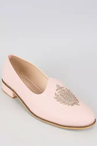 Pink woven leather mens juttis