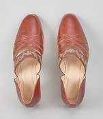 Brown woven leather mens juttis