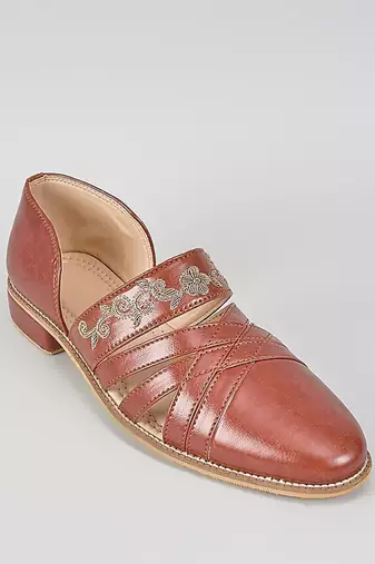 Brown woven leather mens juttis