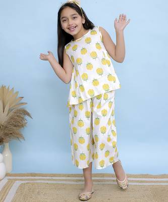 White printed cotton girls top bottom 4