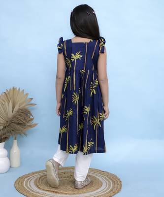Blue printed georgette girls kurti and pant 4