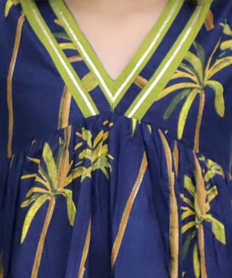 Blue printed cotton Girls Kurti Set 4