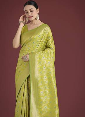 Banarasi silk blend parrot green zaal pattern with zari weaving work saree 3
