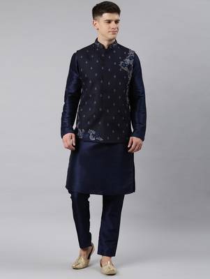 Navy blue embroidered jacket and kurta set 4
