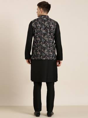 Black printed jacket kurta set 5