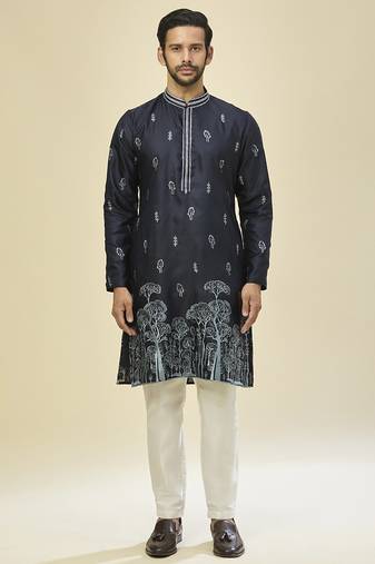 Blue embroidered crepe kurta pajama