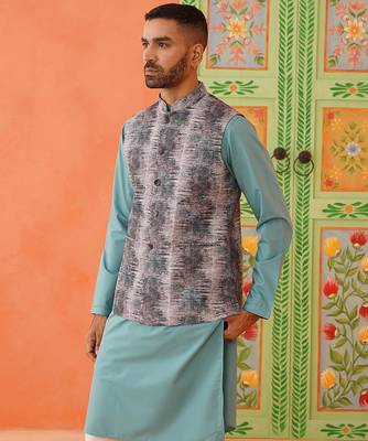 Green printed jacket kurta set 4