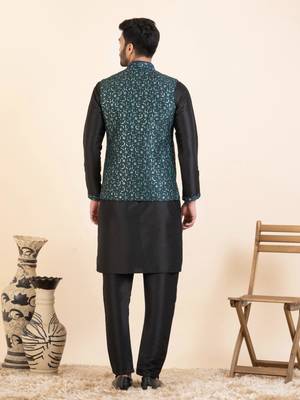 Green embroidered  jacket kurta set 2