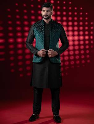 Bottle green lazer cut jacket kurta set 4