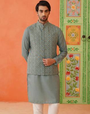 Grey bandhani print ceremonial jacket kurta set 2