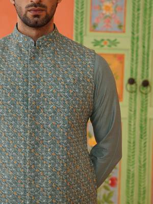 Grey bandhani print ceremonial jacket kurta set 3