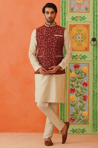 Maroon printed modi jacket with kurta set