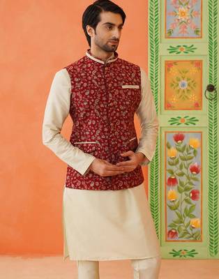 Maroon printed modi jacket with kurta set 3