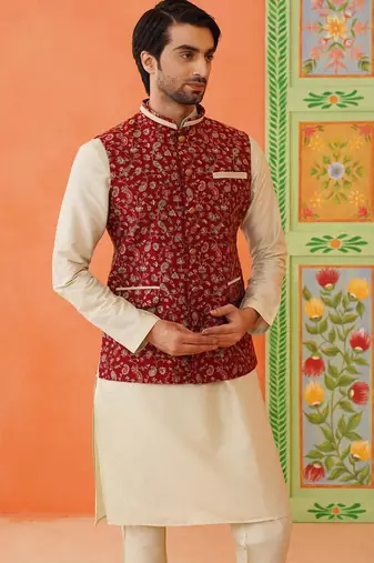 Maroon printed modi jacket with kurta set