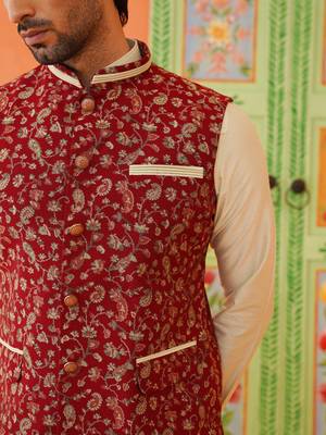Maroon printed modi jacket with kurta set 4