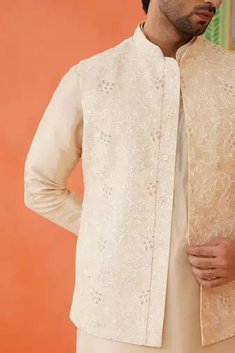 Cream chain stitch embroidery kurta jacket set