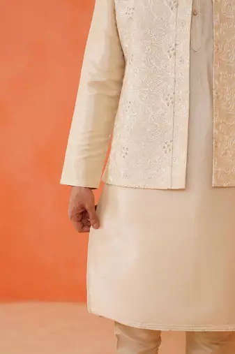 Cream chain stitch embroidery kurta jacket set