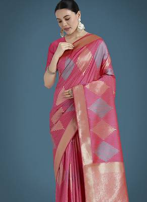 Light pink colour banarasi satin silk blend zari weaving saree 3