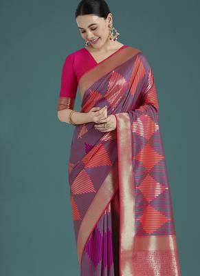 Pink colour banarasi satin silk blend zari weaving saree 3