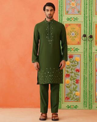 Green embroidery kurta jacket set 1
