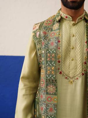 Multi color brocade banarasi jacket set 4