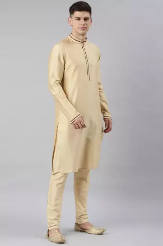 Maroon banarasi bundi with gold kurta set