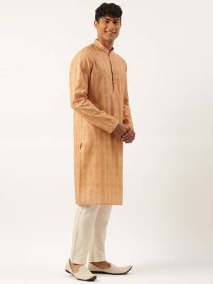 Beige pleated bundi with kurta set 3