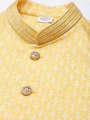 Banarasi brocade jacket with kurta set 2