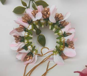 Cream color orchids gajra 3