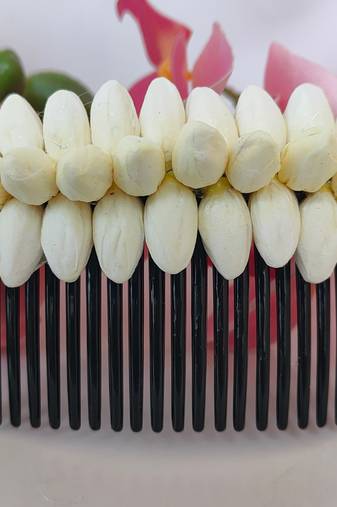 Artificial jasmine comb