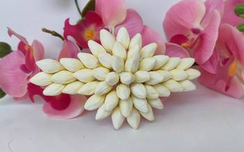 Artificial jasmine hair clip 1