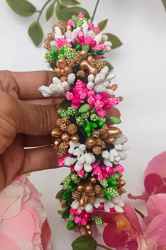 Multicolor bridal hair gajra