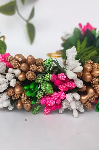 Multicolor bridal hair gajra