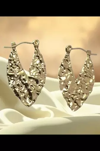 Golden glamour anti tarnish textured leaf hoop earrings