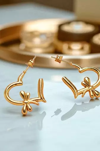 Golden glamouranti-tarnish floral love heart hoop earrings