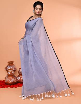 Grey mulmul cotton saree with tassels 3