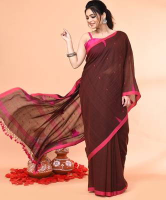 brown mul cotton handloom jamdani saree with blouse piece 4