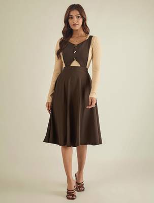 Women brown pinafore flared dress 1