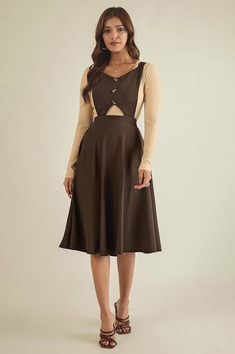 Women brown pinafore flared dress