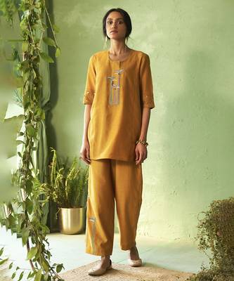 mustard plain chanderi kurta & Pant 1