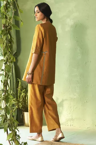mustard plain chanderi kurta & Pant