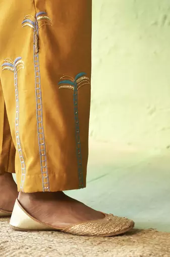 mustard plain chanderi kurta & Pant