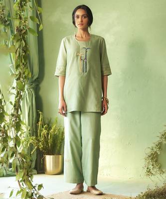 Green plain chanderi kurta & Pant 1