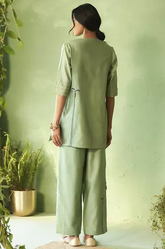 Green plain chanderi kurta & Pant