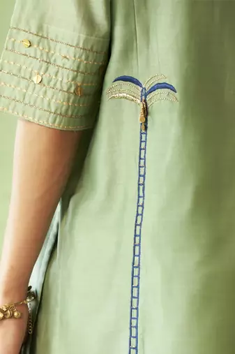 Green plain chanderi kurta & Pant