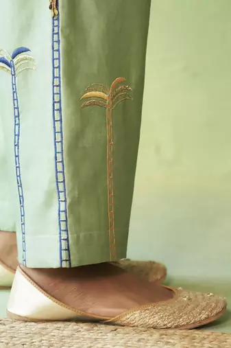 Green plain chanderi kurta & Pant