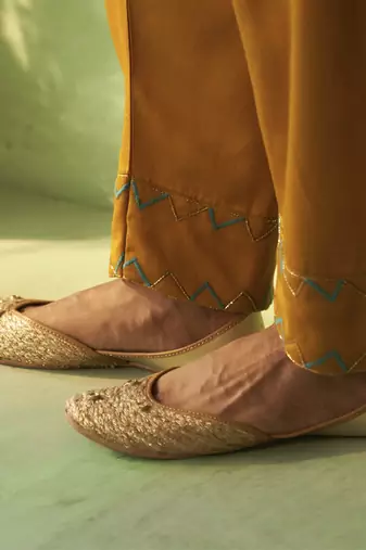 mustard plain chanderi kurta Set
