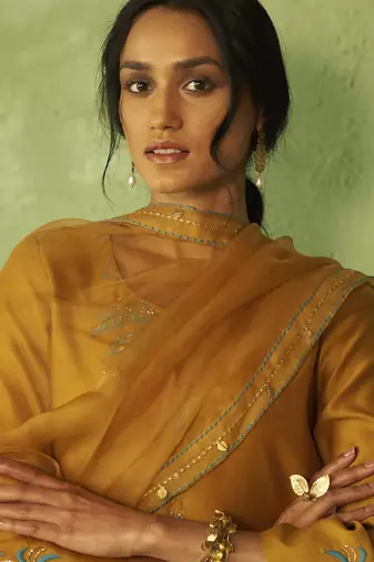 mustard plain chanderi kurta Set