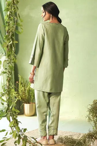 Green plain chanderi kurta Set